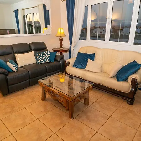 Hole-in-one Lejlighed Caleta De Fuste